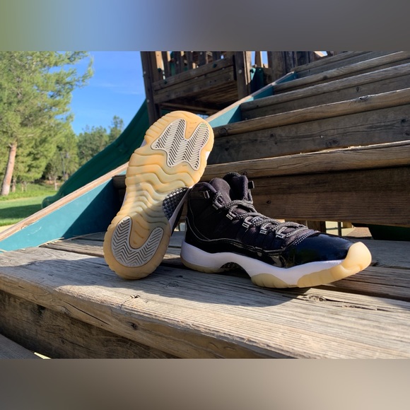 BLACK FRIDAY 35% SALE! Nike Jordan 11 "Jubilee 25th Anniversary" Size 6 Youth - Picture 6 of 6
